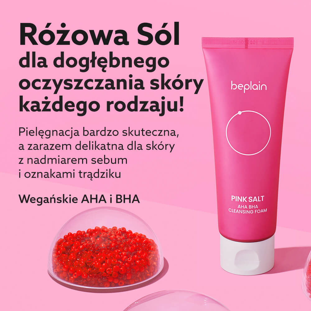 Beplain Pink Salt AHA BHA Cleansing Foam – różowa pianka oczyszczająca z AHA i BHA do każdego typu skóry, prezentowana na różowym tle z informacją o wegańskiej formule.